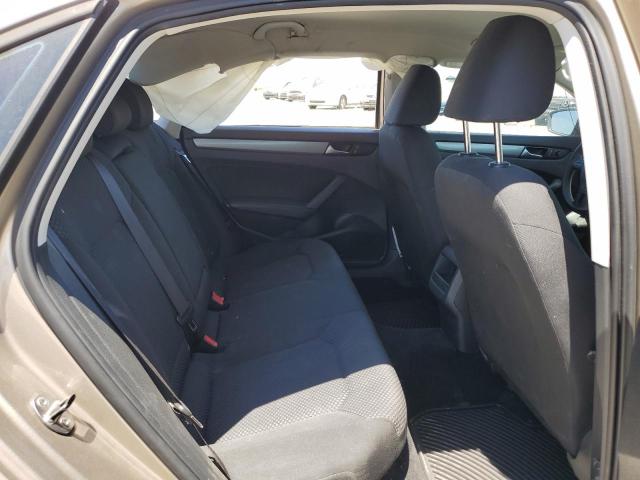 2015 VOLKSWAGEN PASSAT S - 1VWAT7A32FC009915