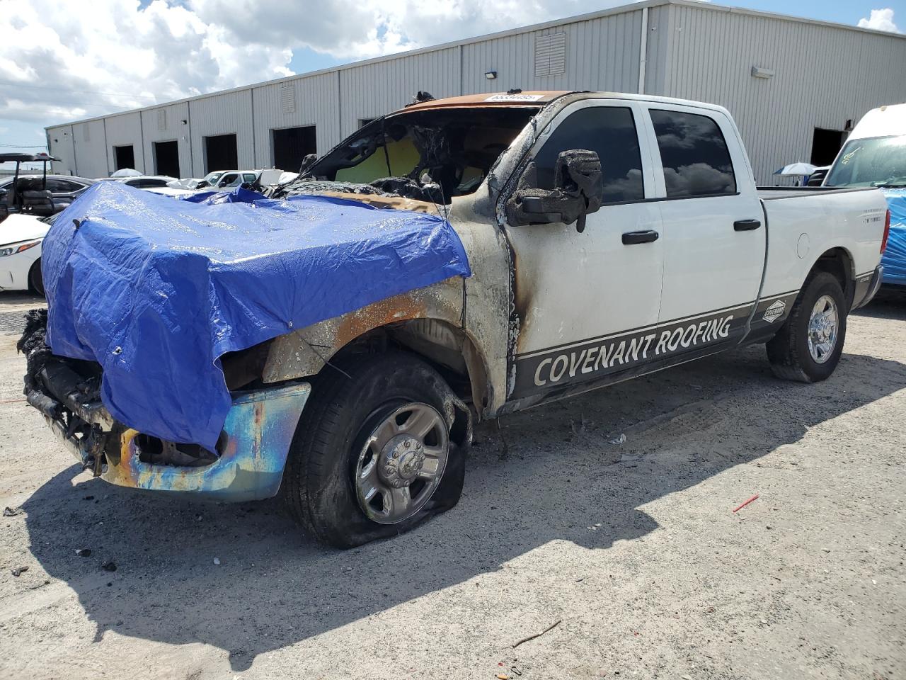 RAM 2500 TRADESMAN