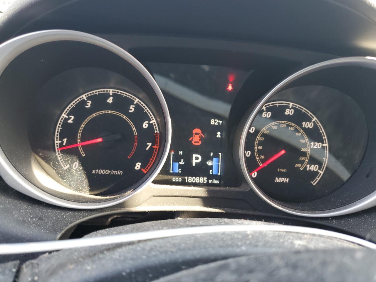 MITSUBISHI OUTLANDER ES