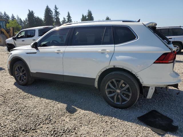 2023 VOLKSWAGEN TIGUAN SE 3VV2B7AX7PM098685