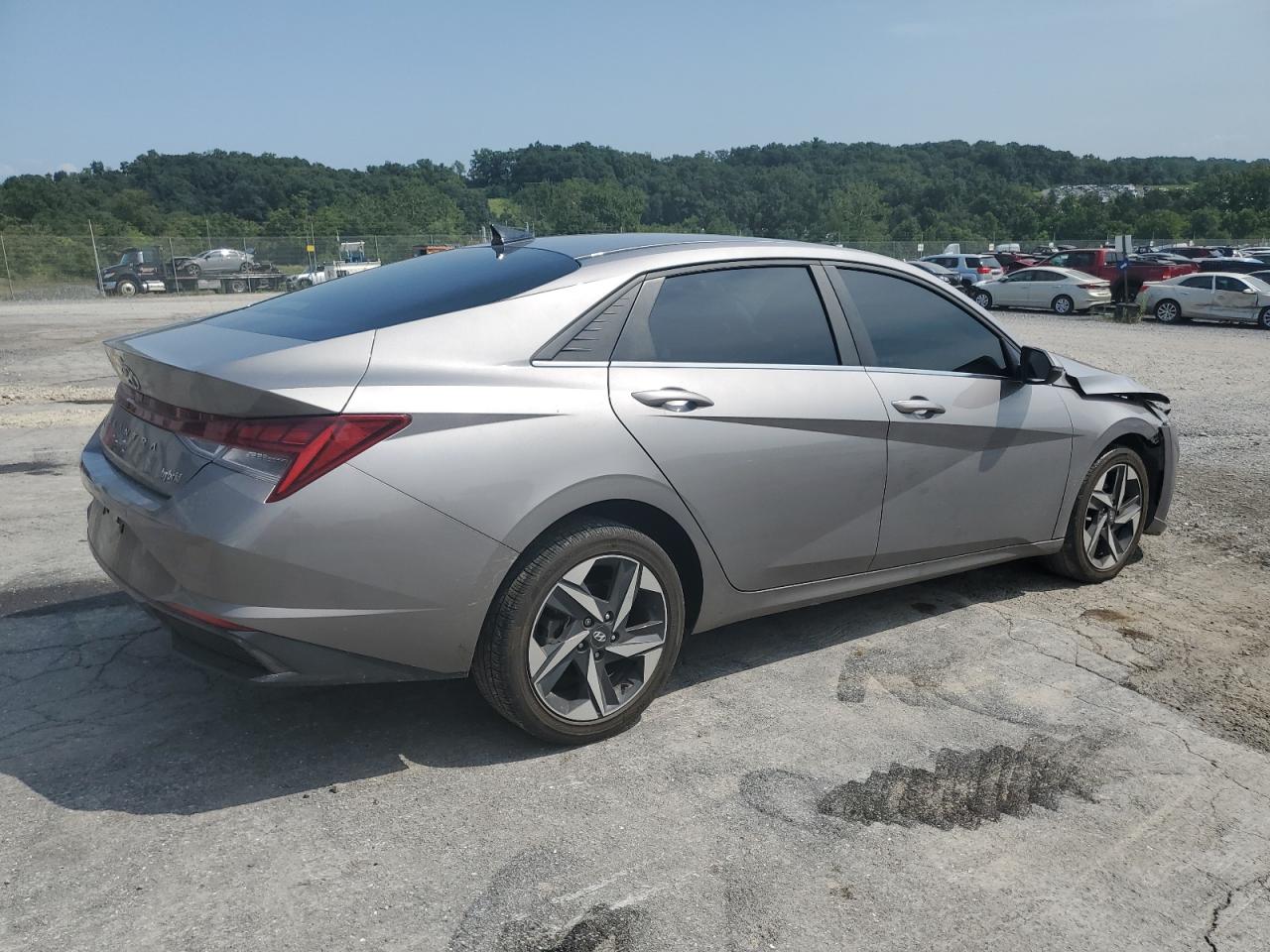 HYUNDAI ELANTRA LIMITED