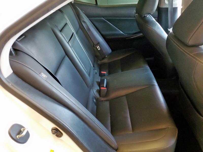 2016 LEXUS IS 200T JTHBA1D29G5006964