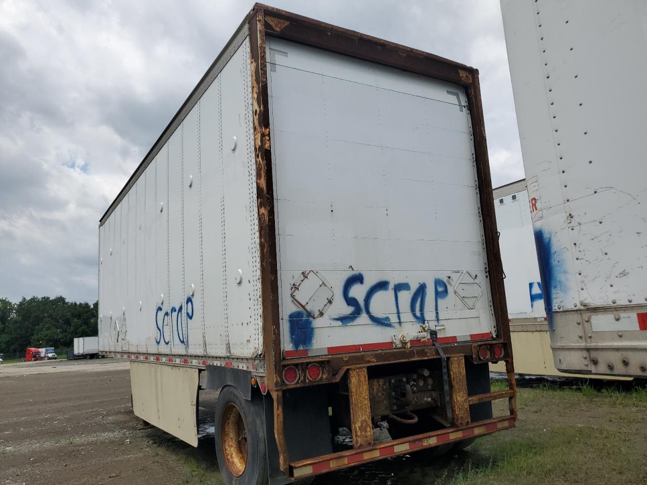 Lot #3199971425 2006 WABASH UNKNOWN