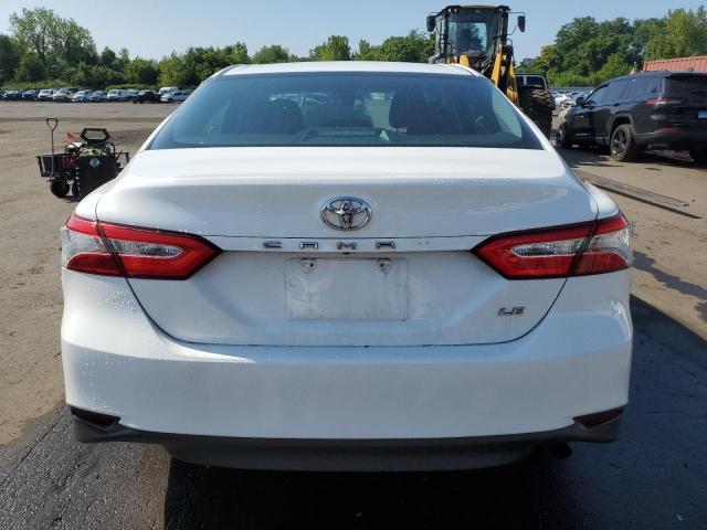2018 TOYOTA CAMRY L - 4T1B11HK2JU609646