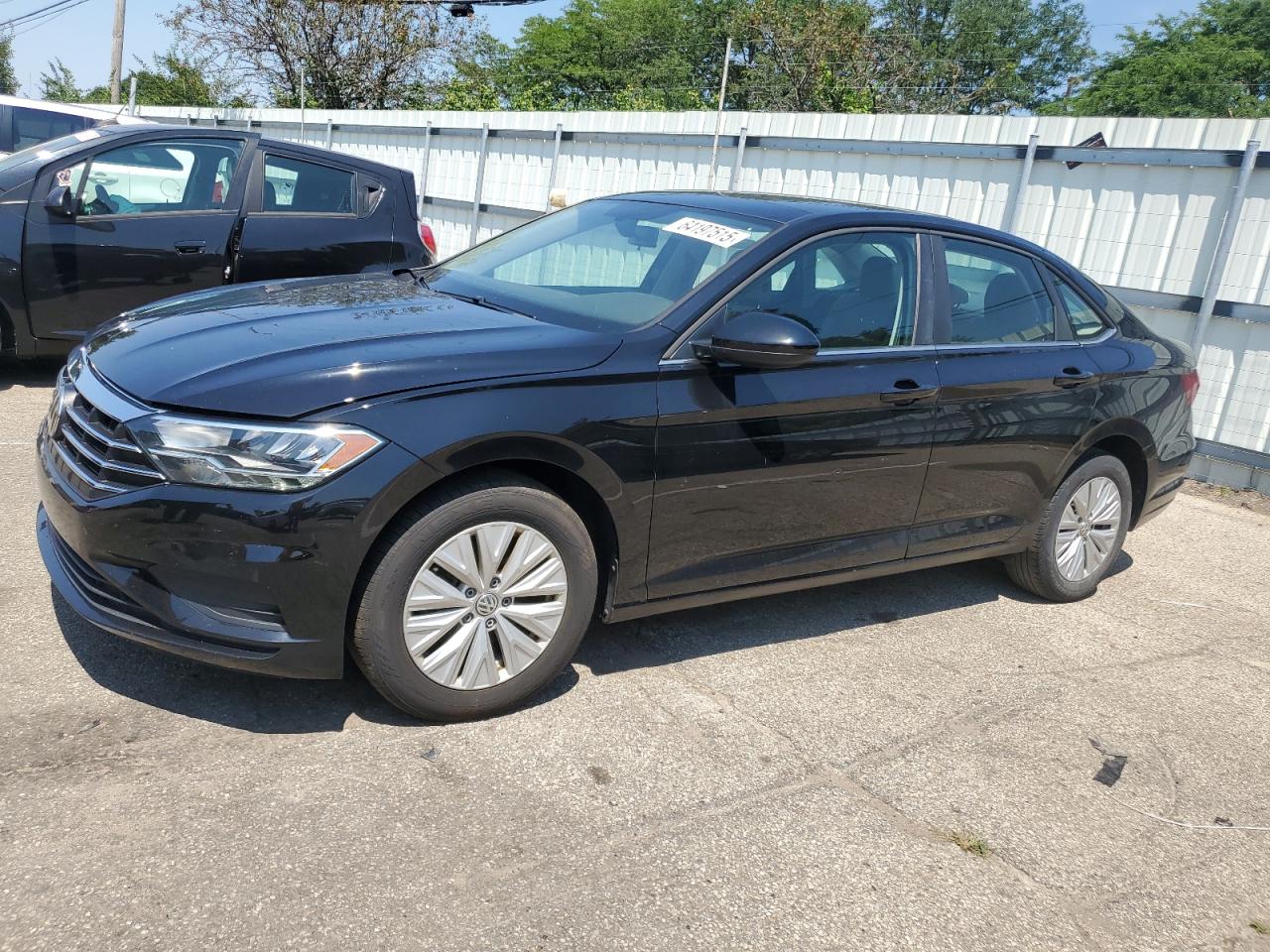 VOLKSWAGEN JETTA S