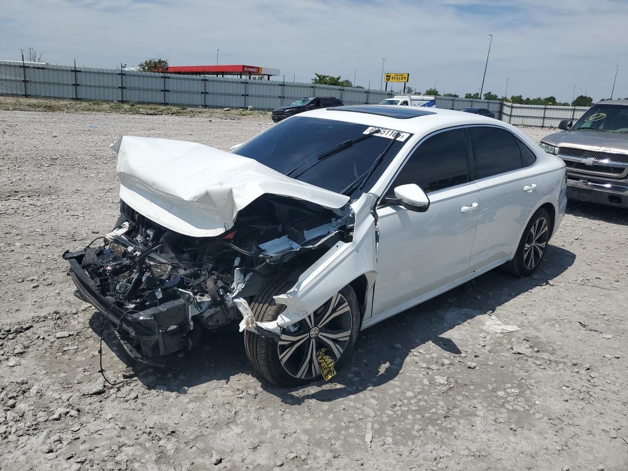 VOLKSWAGEN PASSAT SE