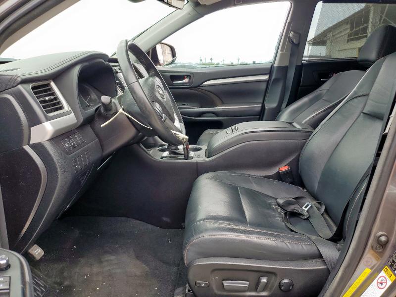 2018 TOYOTA HIGHLANDER 5TDKZRFH8JS542106