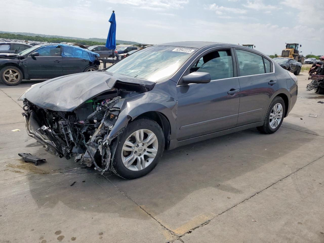 NISSAN ALTIMA BASE