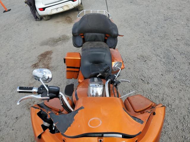 2011 HARLEY-DAVIDSON FLTRU 1HD1KGM18BB636469