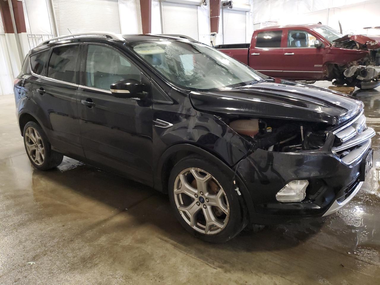 FORD ESCAPE TITANIUM