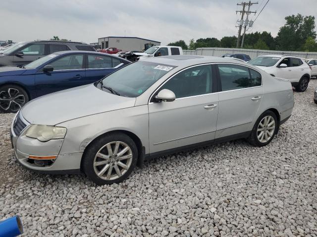 2010 VOLKSWAGEN PASSAT KOM - WVWJK7AN3AE164056