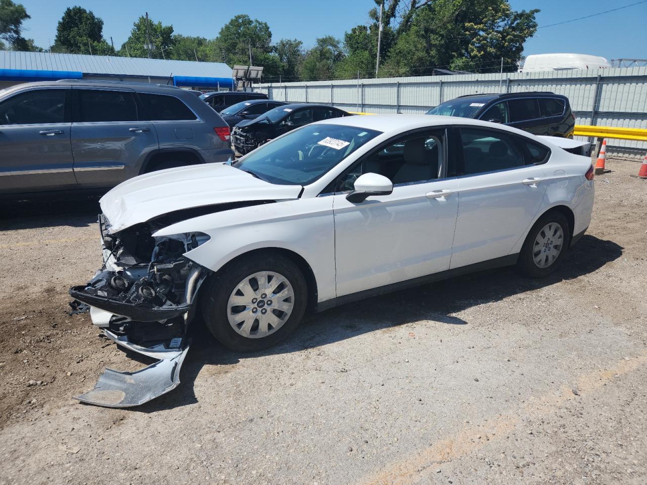 FORD FUSION S