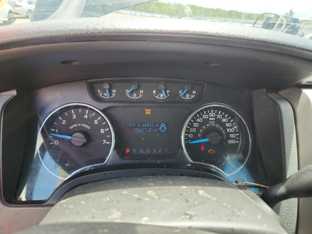 FORD F-150 SUPERCREW