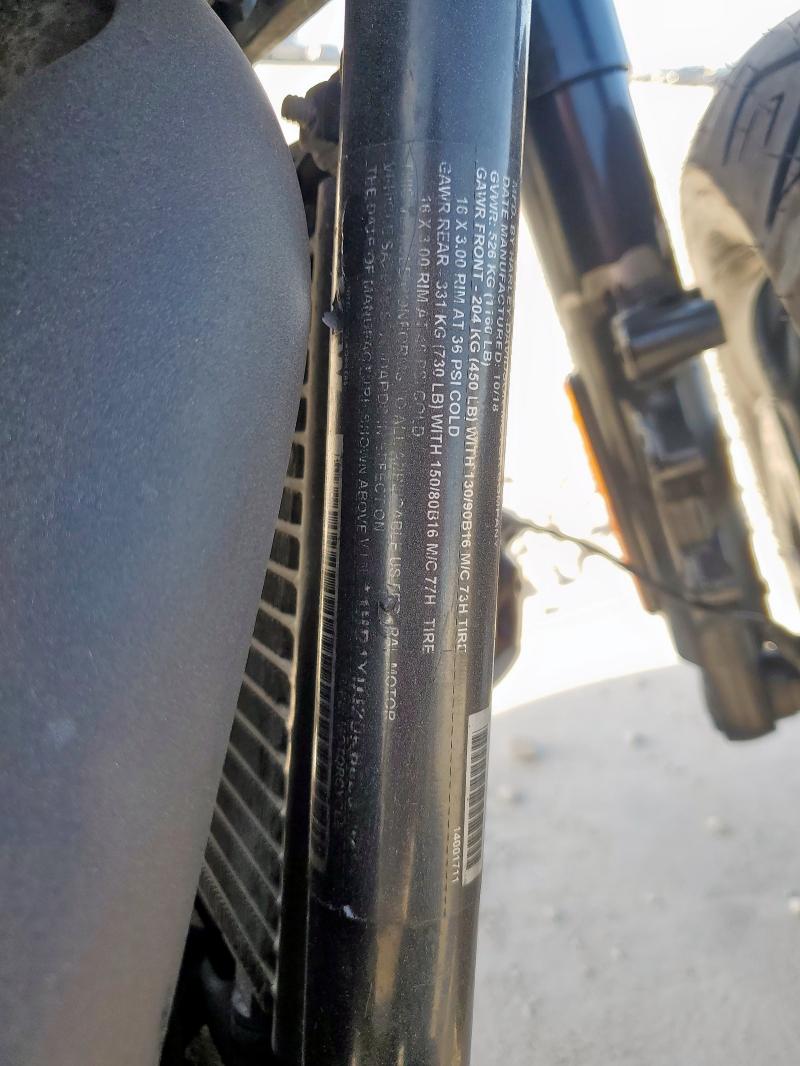 2019 HARLEY-DAVIDSON FLSL 1HD1YDJ20KB028102