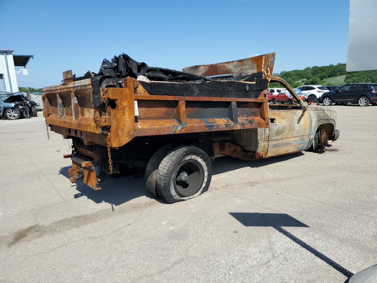 Lot #3309238620 1993 CHEVROLET GMT-400 C3