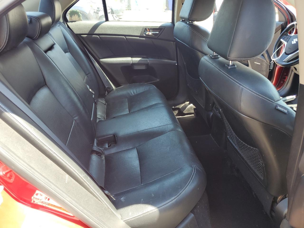 SUZUKI KIZASHI SPORT SLS