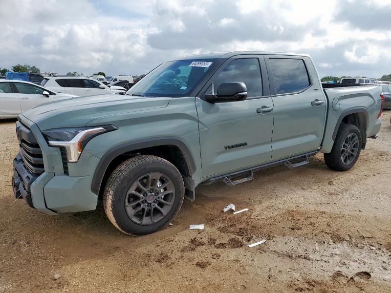 TOYOTA TUNDRA CRE