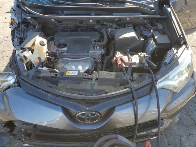 2018 TOYOTA RAV4 SE JTMNFREV9JJ737853