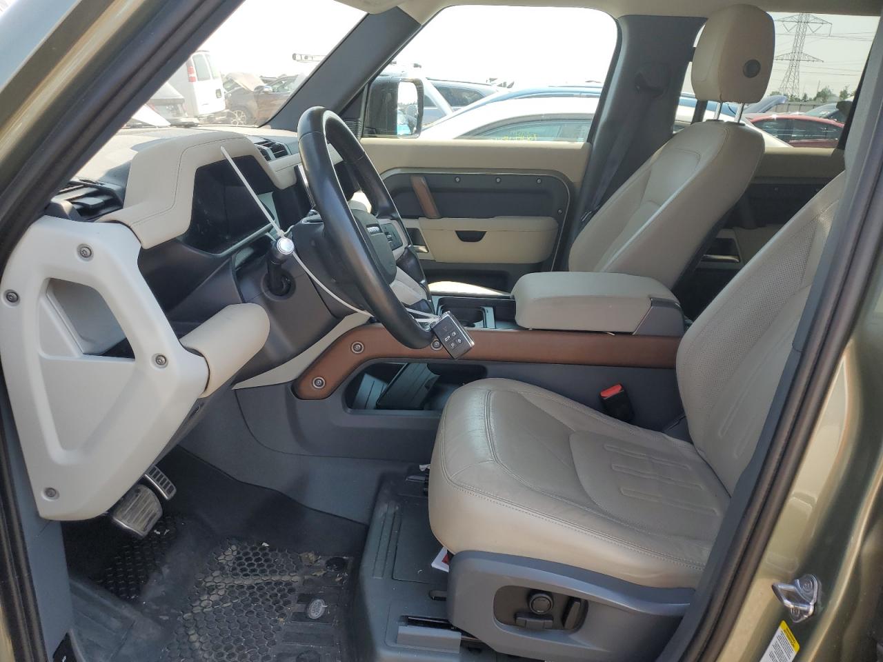 LAND ROVER DEFENDER 110 SE