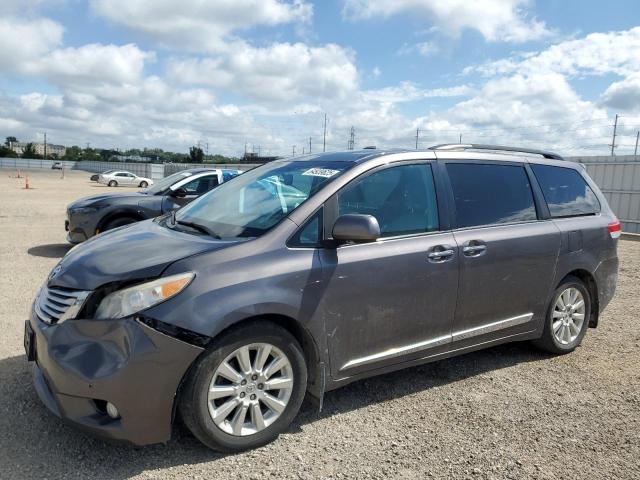 TOYOTA SIENNA XLE