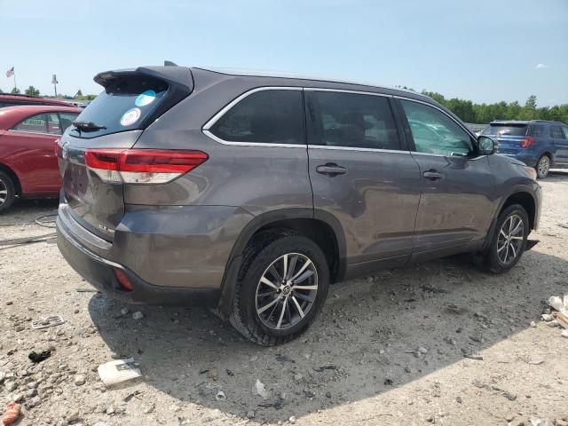 2017 TOYOTA HIGHLANDER 5TDJZRFH9HS392383