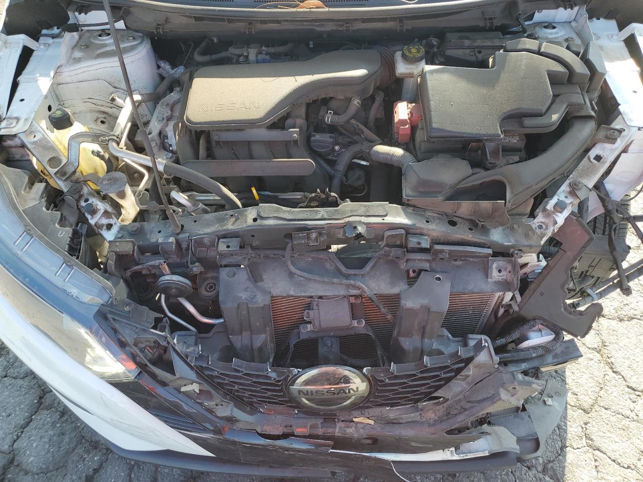 NISSAN ROGUE SPORT S