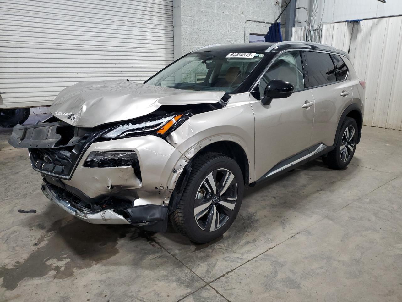 NISSAN ROGUE PLATINUM