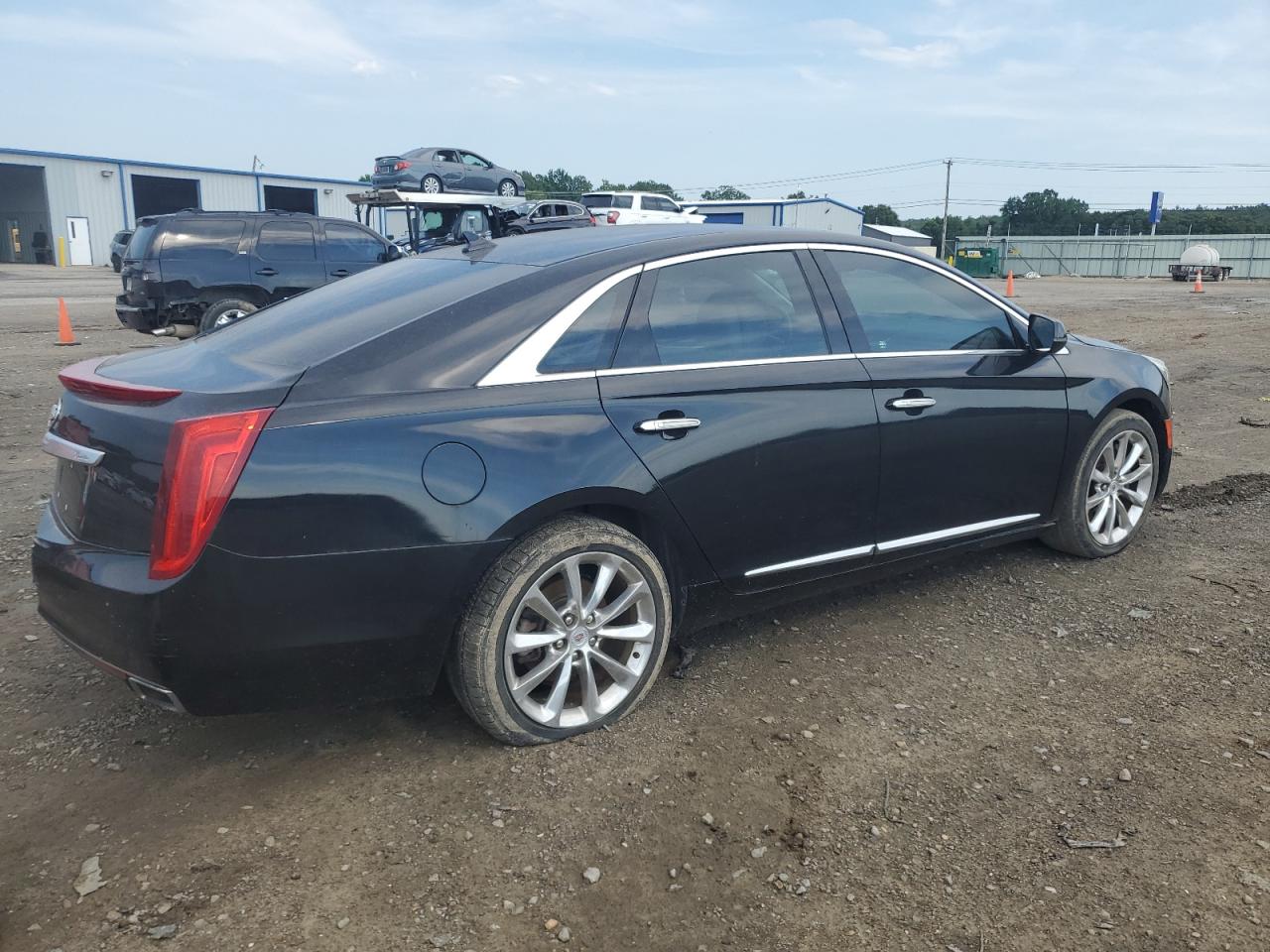 CADILLAC XTS LUXURY COLLECTION