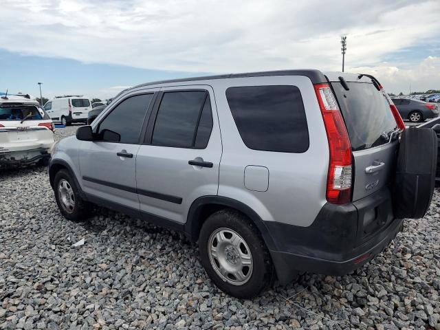 HONDA CR-V LX 2005 silver  gas JHLRD68525C009614 photo #3