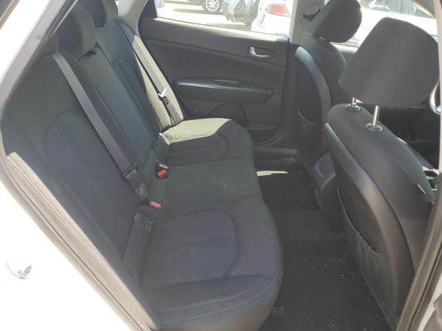 2016 KIA OPTIMA LX - KNAGT4L32G5104888