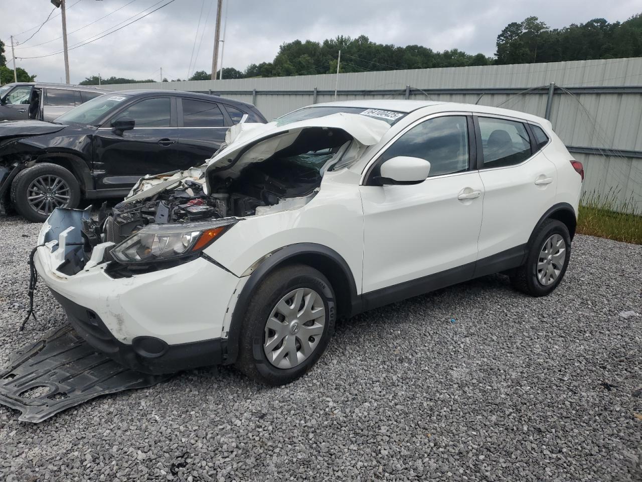 NISSAN ROGUE SPORT S