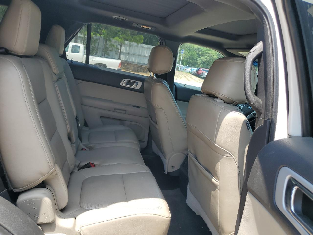 FORD EXPLORER LIMITED