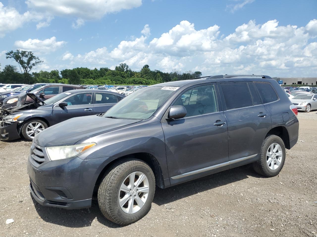 TOYOTA HIGHLANDER BASE