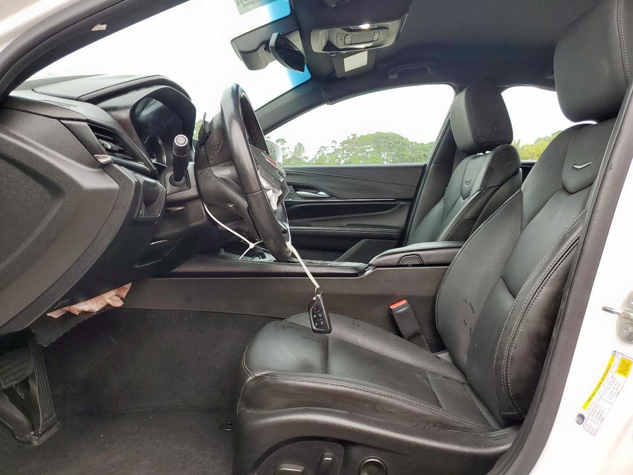 CADILLAC CT4 PREMIUM LUXURY