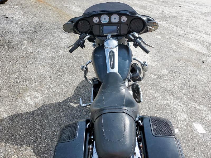 2017 HARLEY-DAVIDSON FLHXS STRE 1HD1KRC16HB674451