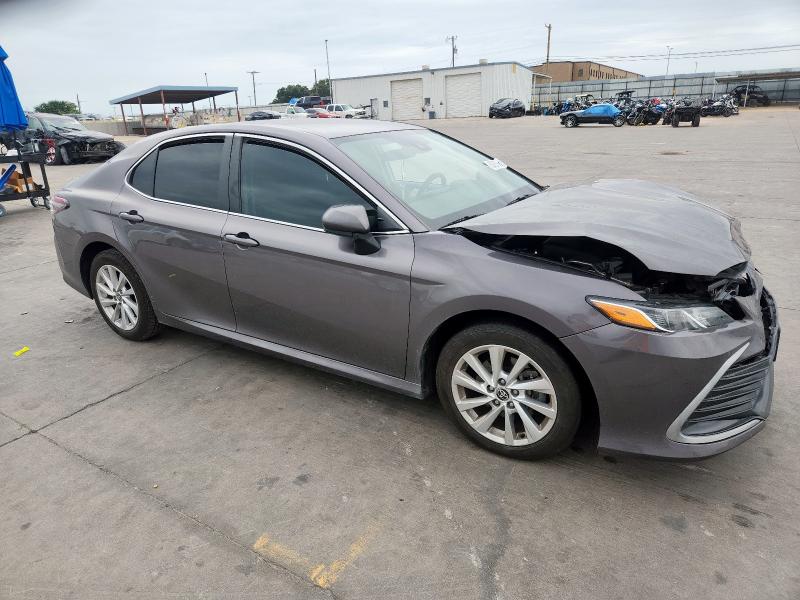 2021 TOYOTA CAMRY LE - 4T1C11AK3MU436450