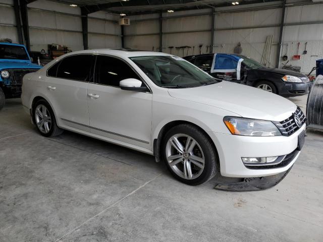 2013 VOLKSWAGEN PASSAT SE - 1VWBN7A37DC068079