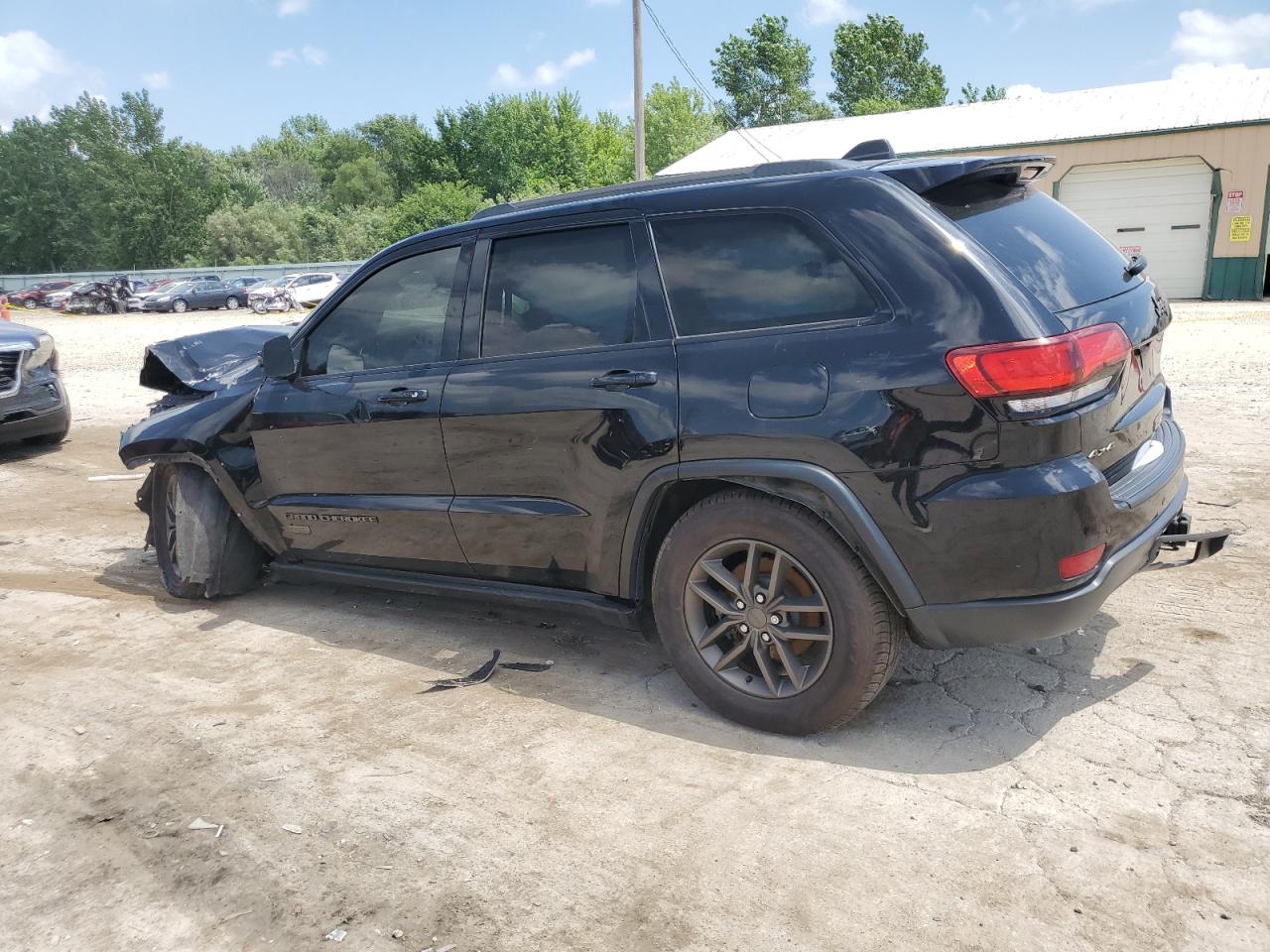 JEEP GRAND CHEROKEE LAREDO