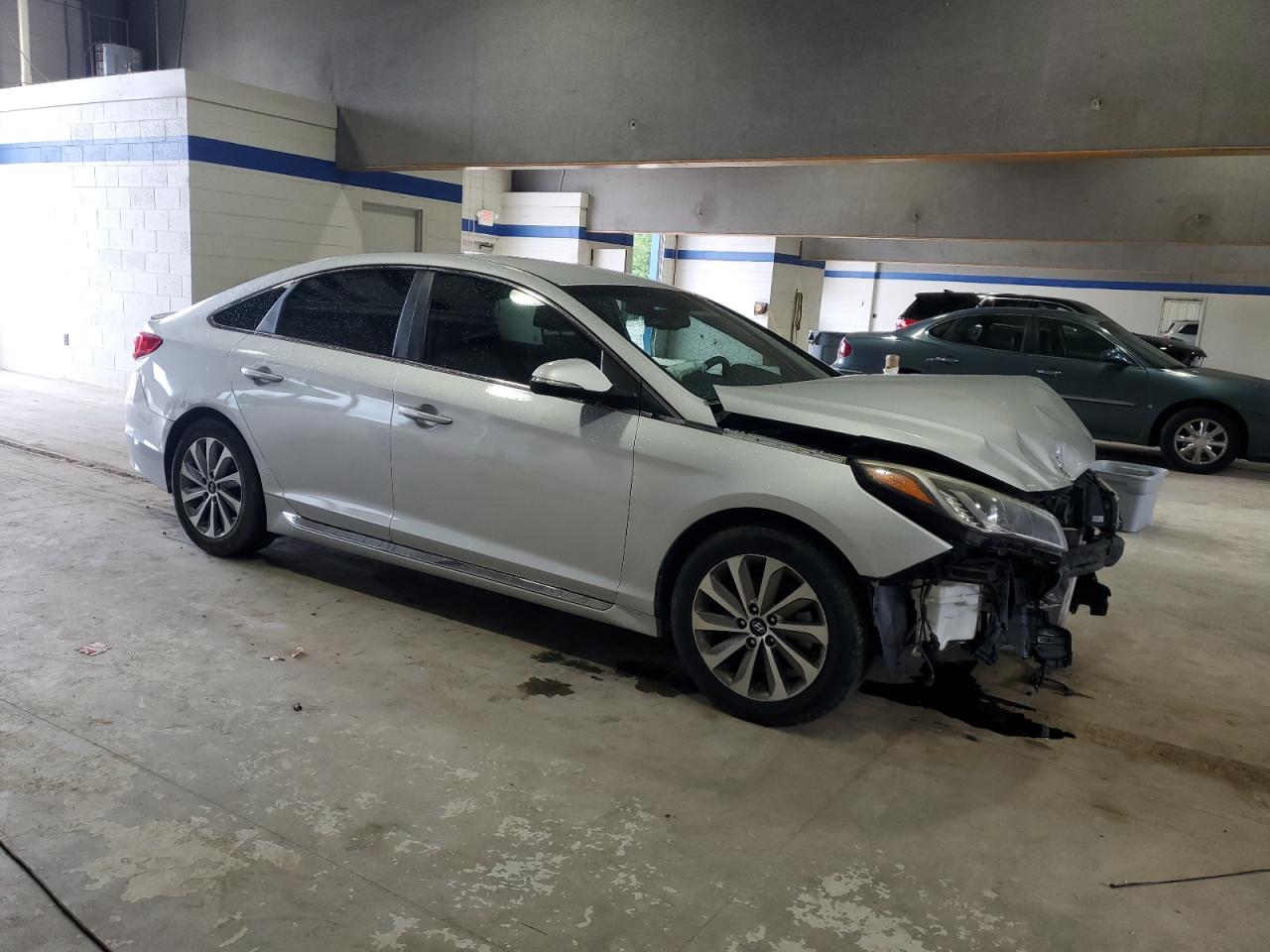 HYUNDAI SONATA SPORT