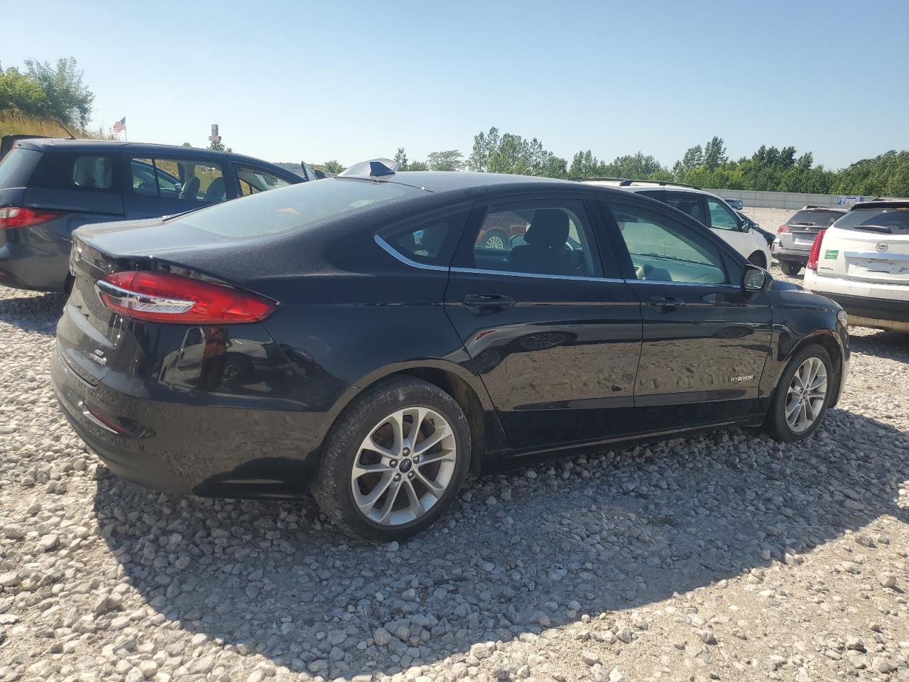 FORD FUSION SE