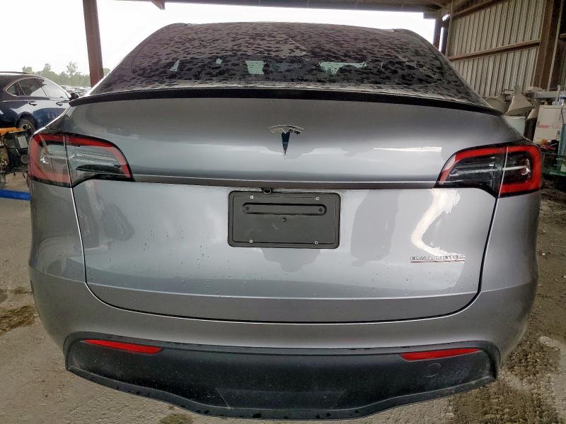2025 TESLA MODEL Y 7SAYGDEF2SA341696