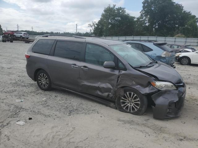 2019 TOYOTA SIENNA XLE 5TDYZ3DC0KS969277