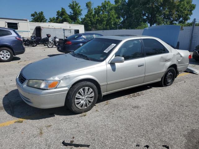 TOYOTA CAMRY LE 2001 silver sedan 4d gas 4T1BF22K81U127618 photo #1