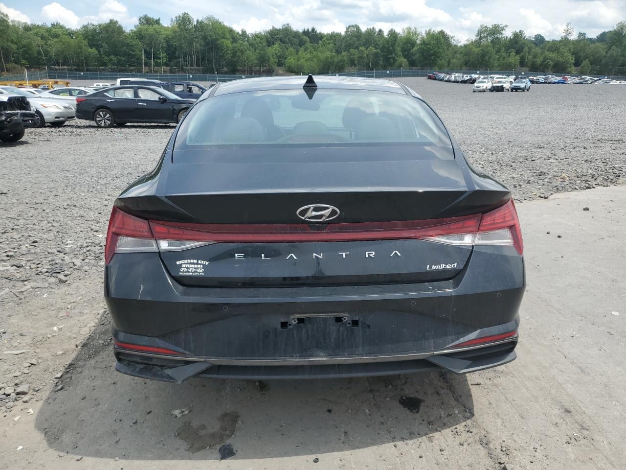 HYUNDAI ELANTRA LIMITED