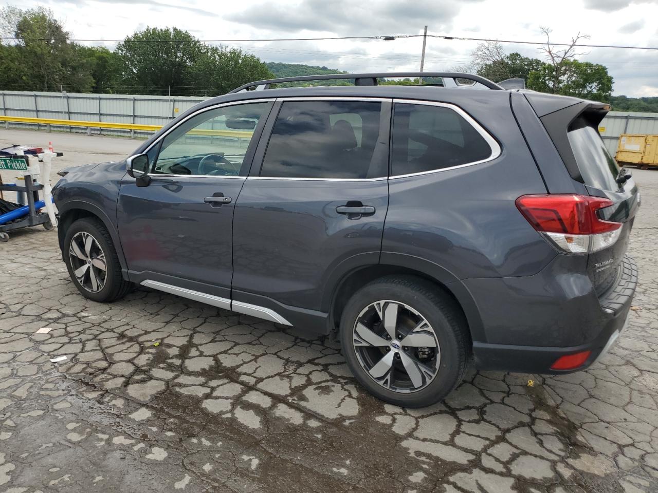 SUBARU FORESTER TOURING