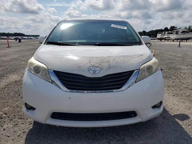 2014 TOYOTA SIENNA LE - 5TDKK3DCXES445309