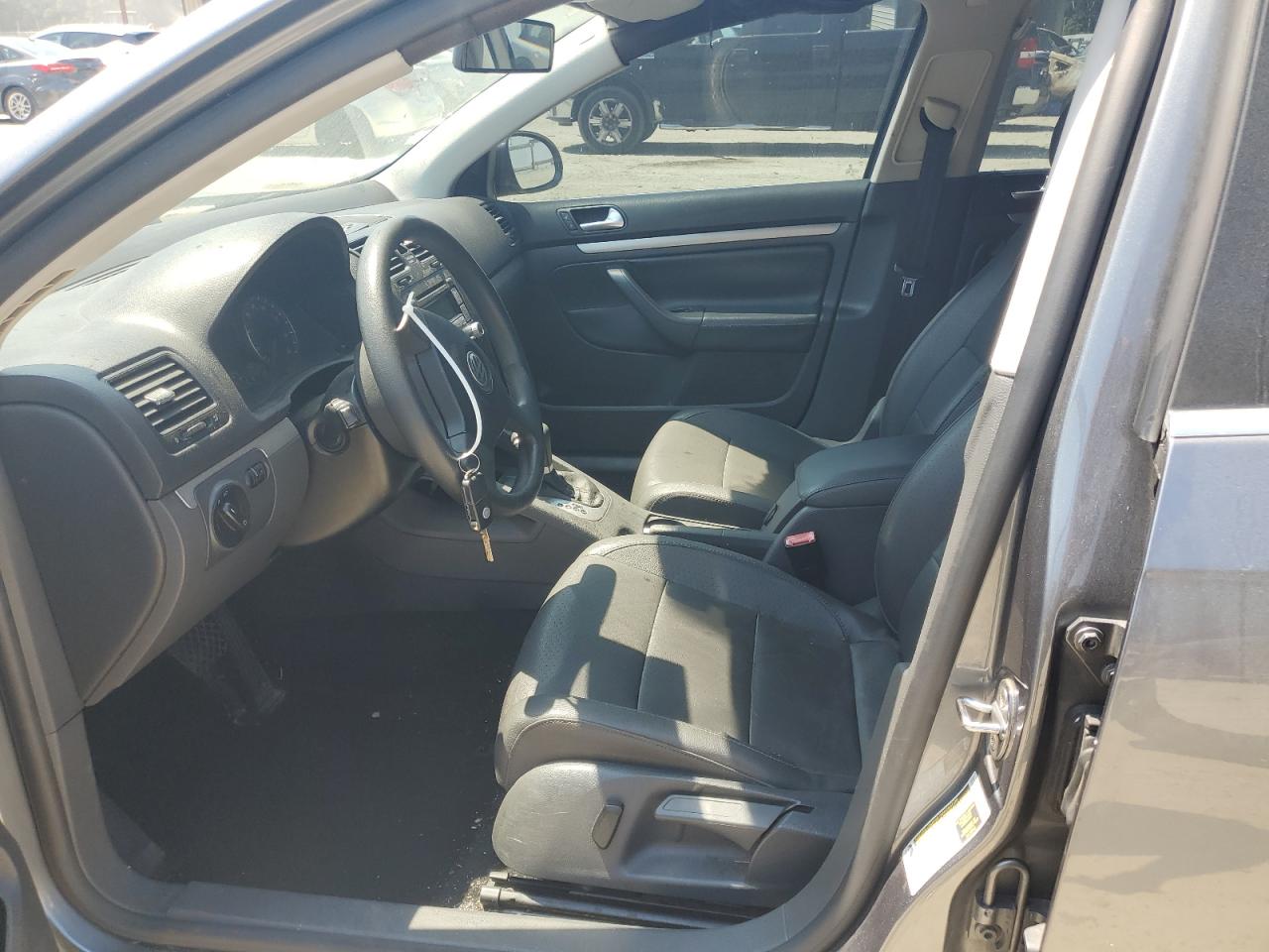 Lot #3206483543 2007 VOLKSWAGEN JETTA 2.5