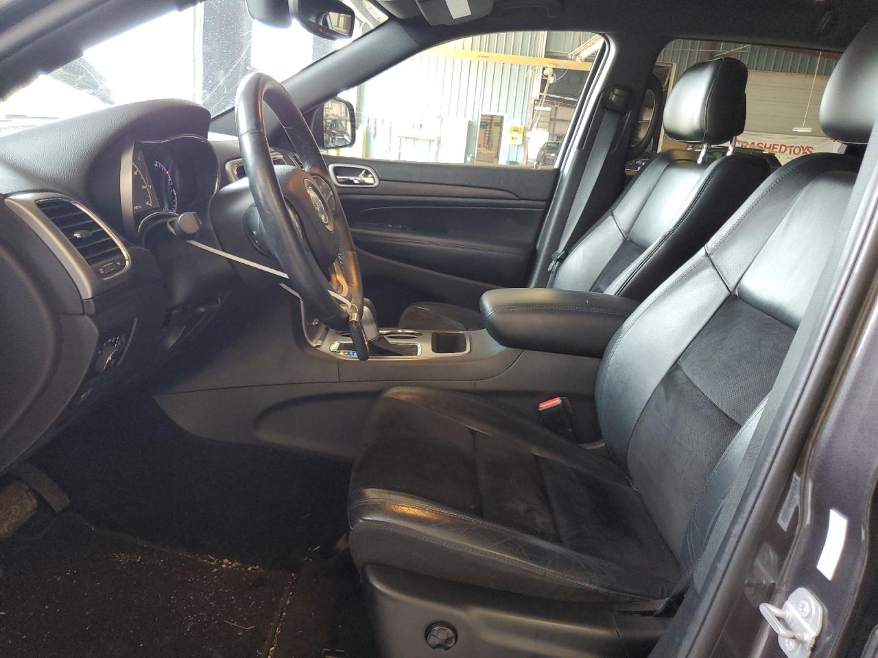 JEEP GRAND CHEROKEE LAREDO