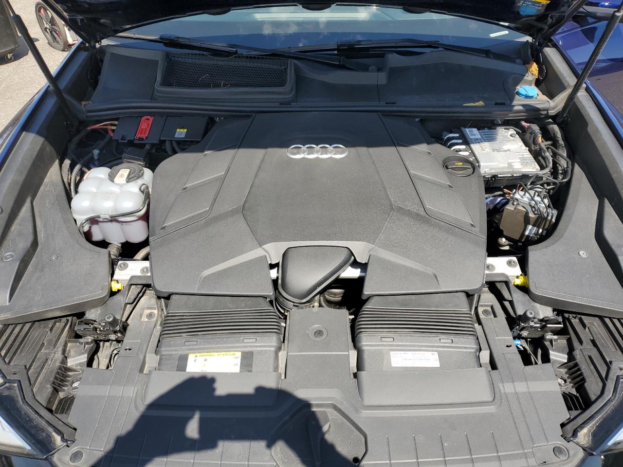 AUDI Q8 PRESTIGE S-LINE