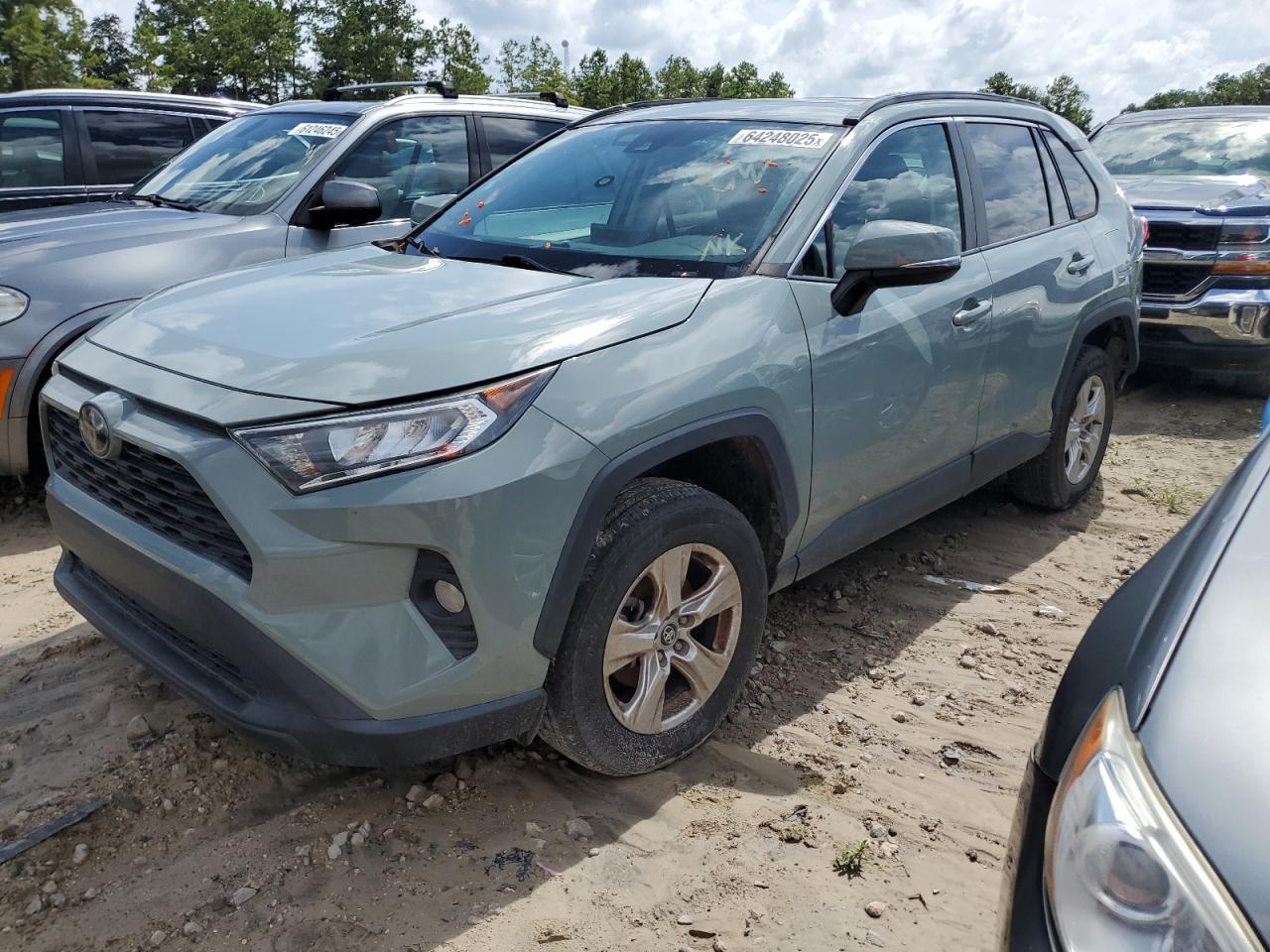 Lot #3297119535 2020 TOYOTA RAV4 XLE